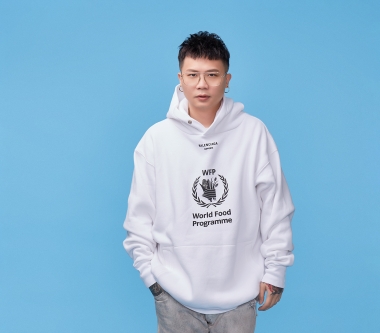 蕭秉治攜《凡人Mortal》千萬點閱暢銷單曲即將席捲日本樂壇