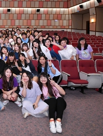 蕭秉治前進校園 暢談『來自蕭秉治的靈魂訊息』