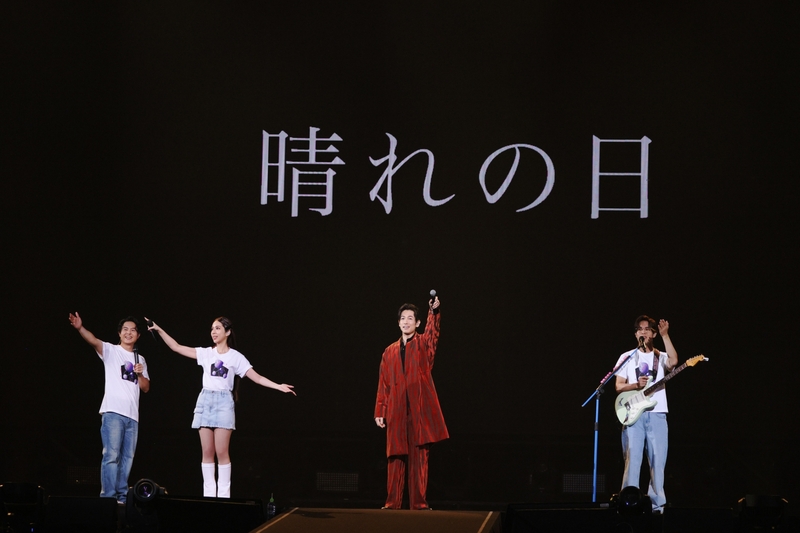 圖15：日本全方位男神藤岡靛驚喜現身，與告五人合唱新鮮發行的NO.1金曲〈好不容易〉日文版〈晴天〉（相信音樂提供）.jpeg