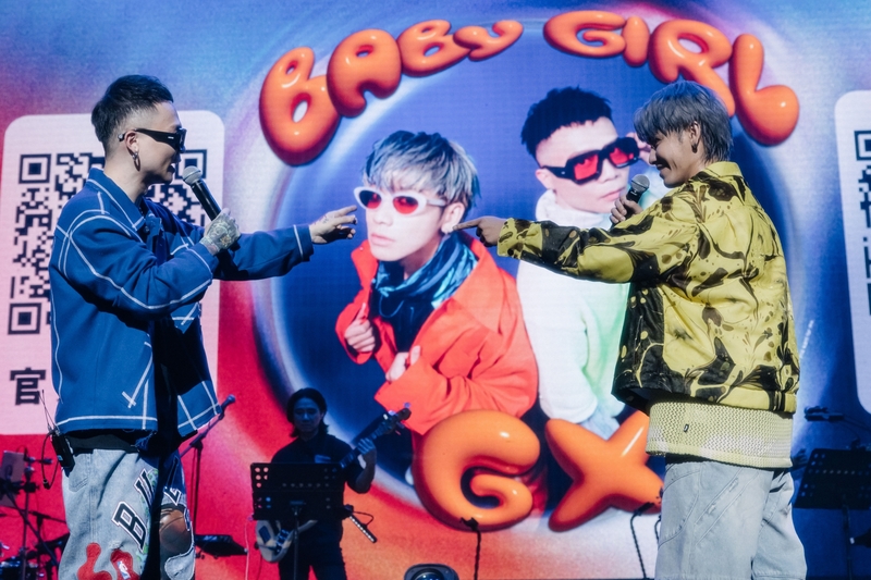 1.GX男友力大爆發，首場演唱會新加坡Capitol Theatre甜溺登場.jpg