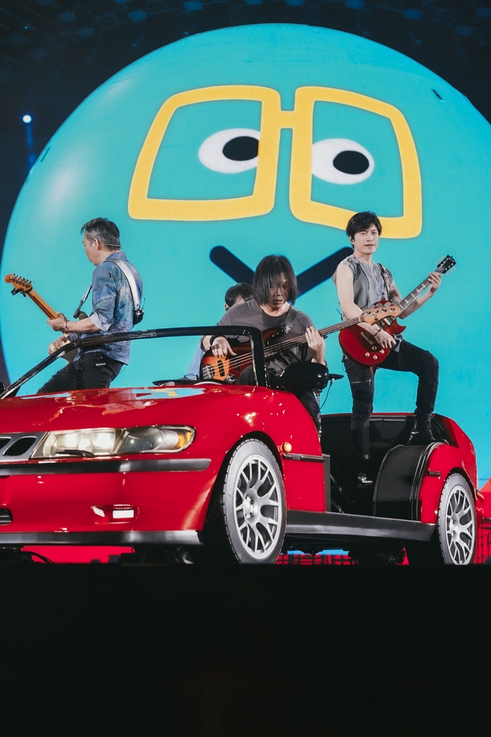 4五月天《回到那一天》25週年巡迴演唱會，從舞台到曲目緊扣25年來的音樂軌跡.jpg