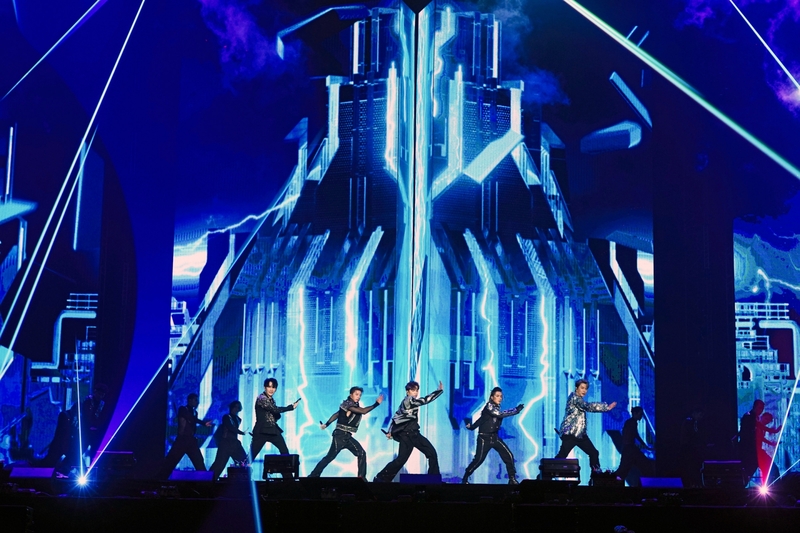 2Energy《一觸即發》演唱會打造「無懈可擊」的能量派對.jpg