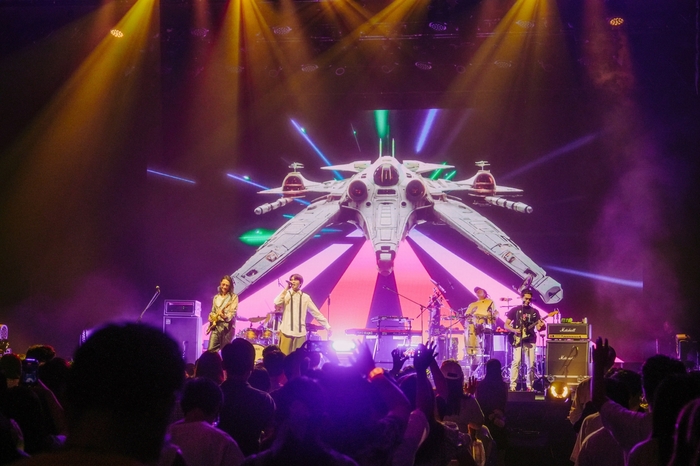 圖02：宇宙人香港開唱全場嗨翻。（相信音樂提供）.jpg