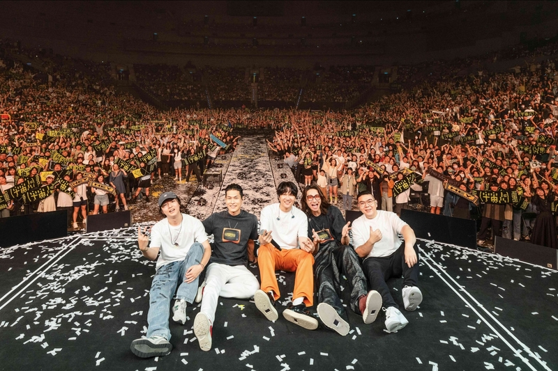 圖01：金曲樂團宇宙人首次登陸高雄巨蛋　《α：回到未來》超狂口碑近萬歌迷徜徉銀河系。（相信音樂提供）.jpeg
