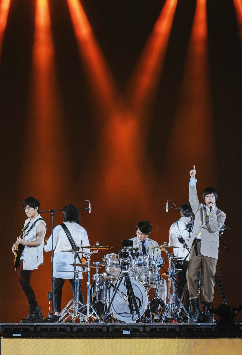 4五月天一「齊」獻上最誠摯演出.jpg