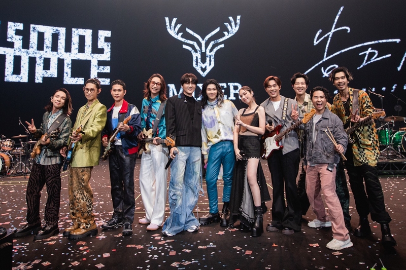 大圖01：麋先生×宇宙人×告五人上週末〈馬戲團運動CircUs〉演唱會同台共演，驚喜萬人。（相信音樂提供）.jpeg
