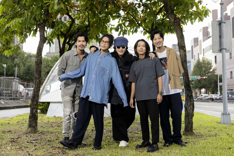 麋先生屢創巡演秒殺佳績，明年3月1日光榮返鄉，將首度登上高雄巨蛋。（相信音樂提供）.jpg