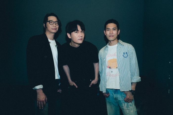 圖03：金曲樂團宇宙人20週年巡演《α：回到未來》氣勢爆棚。（相信音樂提供）.jpg