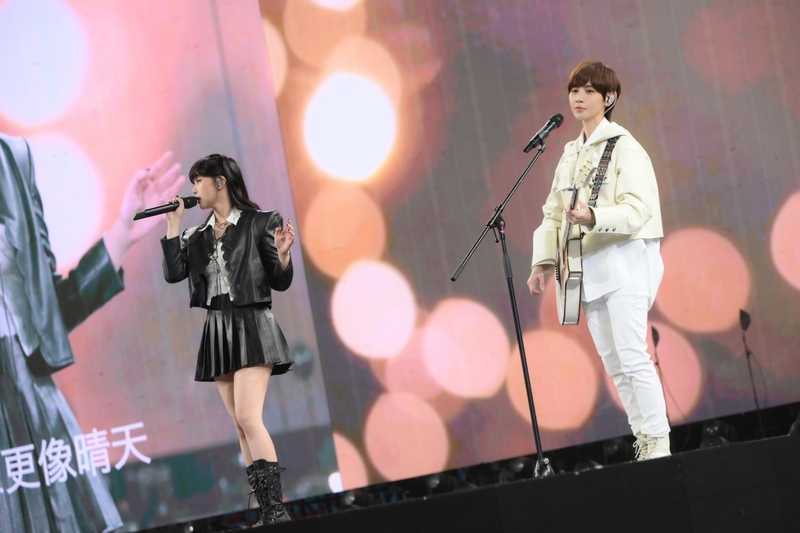 1327日小魏魏嘉瑩、琳誼Ring 繼續輪番擔任《回到那一天》25 週年巡迴演唱會開場嘉賓.JPG