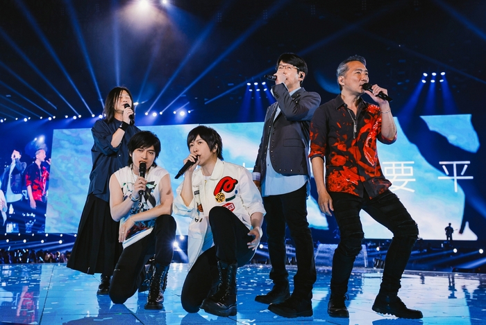 3歌迷依依不捨二度安可，五月天加碼演唱.jpg
