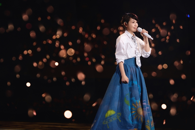 7劉若英穿著「星夜嬉戲」華麗登場.jpg