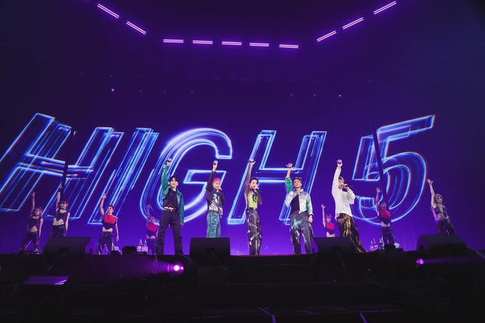 4ALL IN 能量手燈如同鑽石閃耀 Energy單手掌握high跳〈high 5〉.jpg