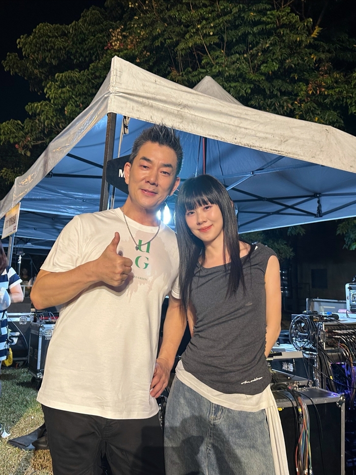 4任賢齊後台力挺白安新作 連兩年田中馬拉松邀白安參演.JPG