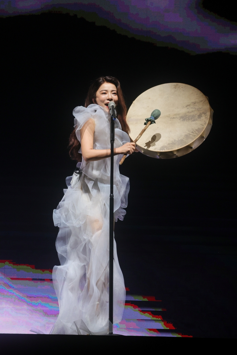6丁噹帶來「薩滿鼓」演出,深沈鼓聲直擊心裡.jpg