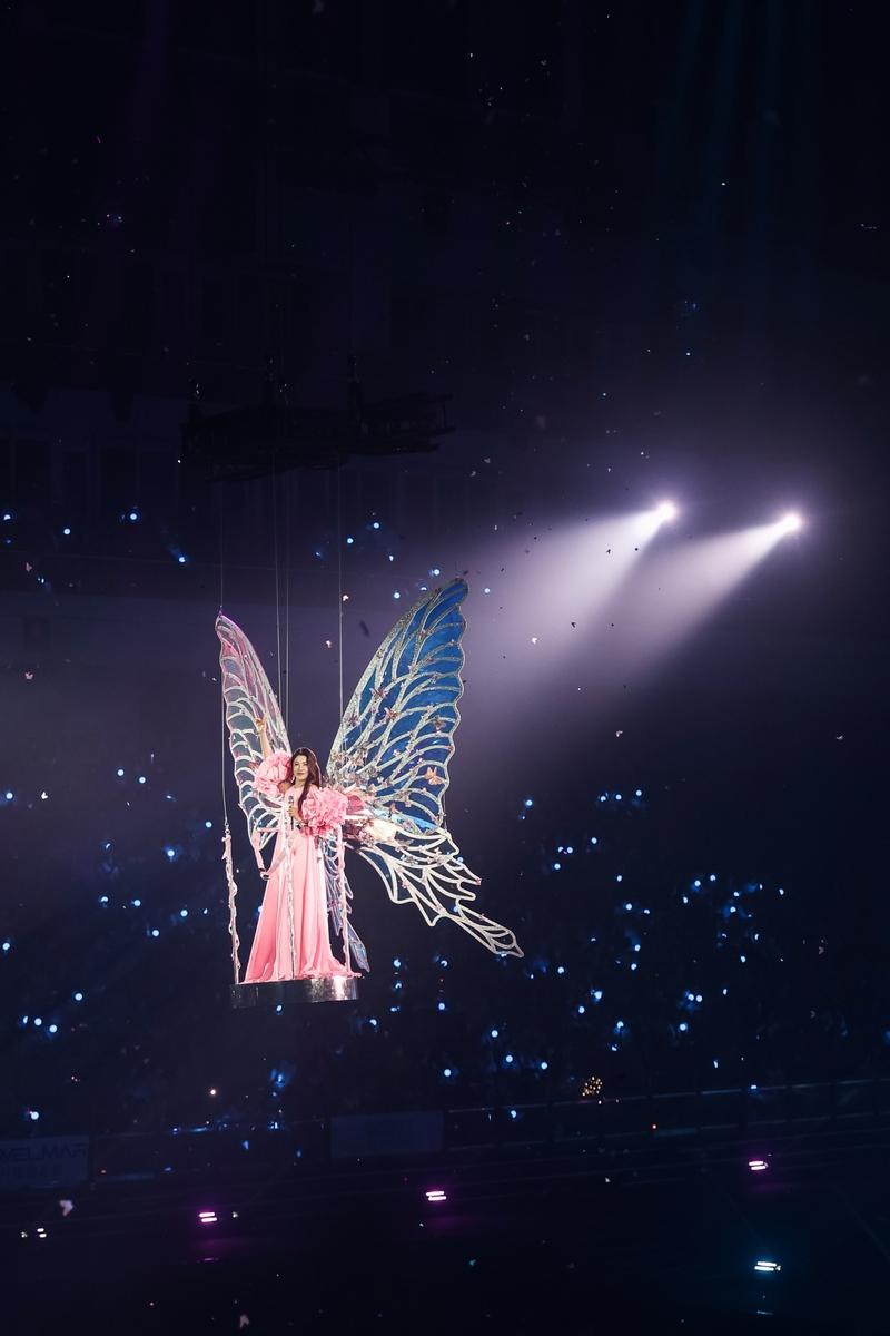 3演唱會上5米高空七彩幻光蝴蝶舞台也將搬到高雄巨蛋.jpg