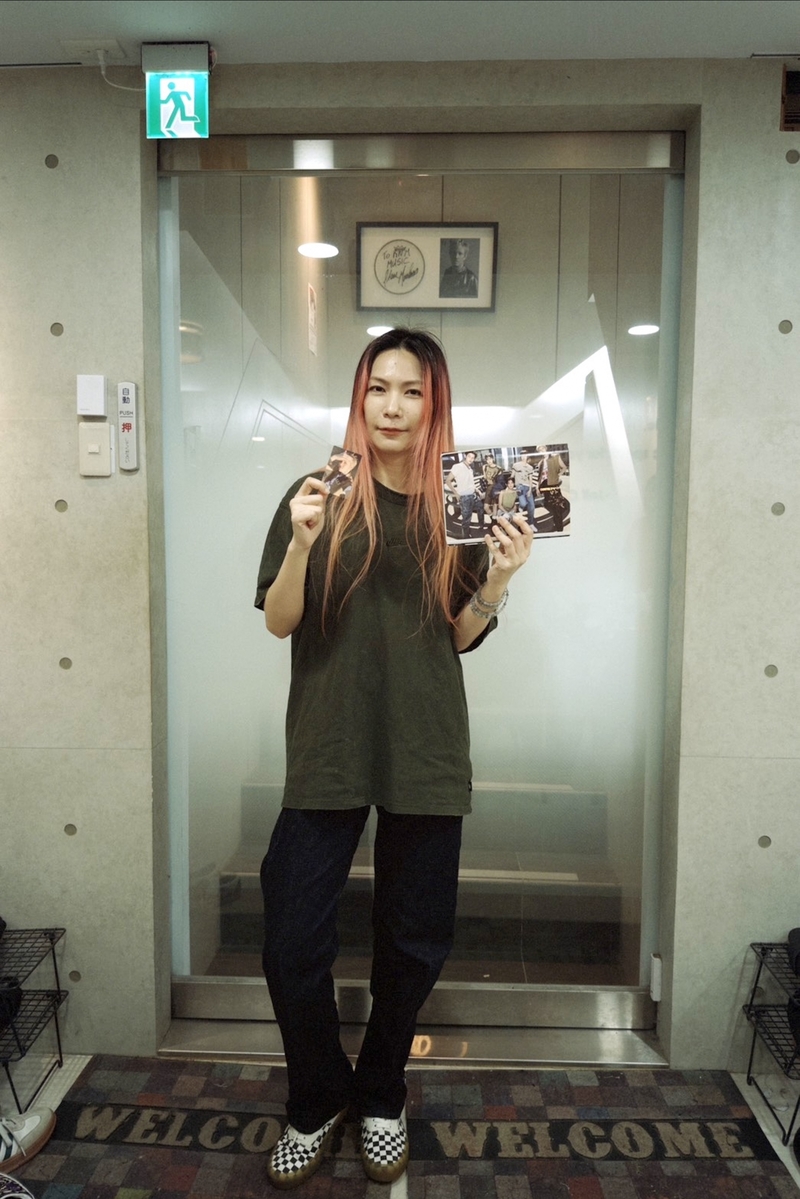 圖04:Tizzy Bac 練團驚喜加持!惠婷收「CORTIS提神禮物」瞬間回到校園時代。(相信音樂提供).jpg