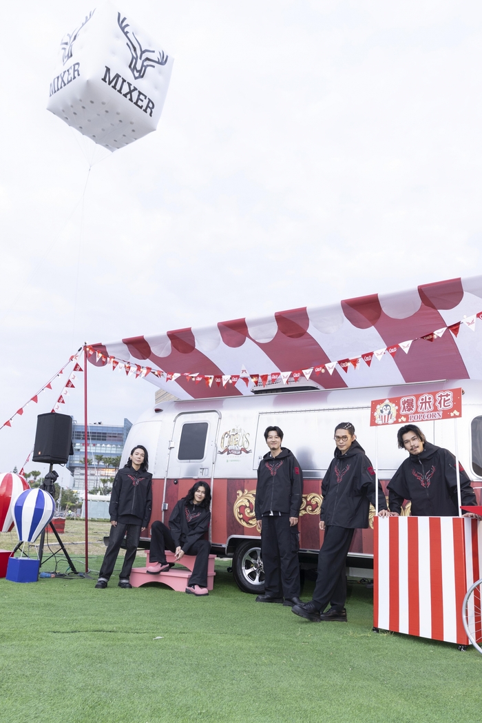 圖07：麋先生大馬戲團狂歡點心車幫歌迷補充演唱會能量。（相信音樂提供） .jpg