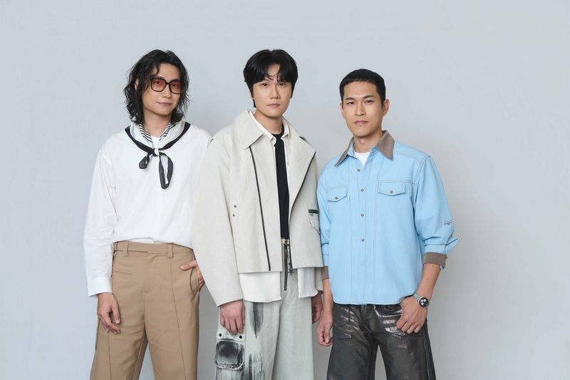 圖04:宇宙人驚喜打造限定復古舞台。(相信音樂提供).jpeg