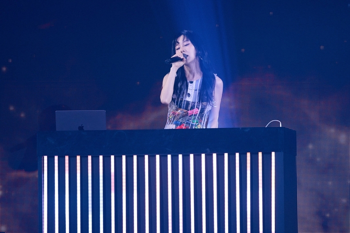 5白安化身DJ ANN,帶全場進入星期八世界.jpg
