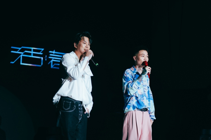 1蕭秉治邀嘉賓蕭景鴻合唱〈分合〉掀高潮.jpg