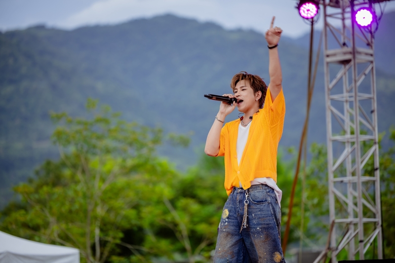 4蕭景鴻「雨神」變晴男！父親節清唱〈最後的記持〉獻給天上爸爸.JPG