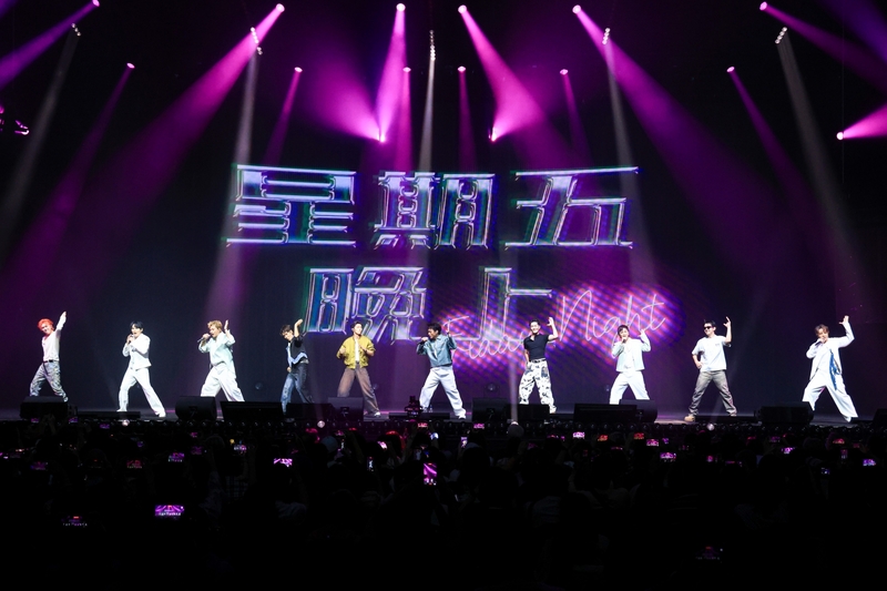 18Energy邀鼓鼓呂思緯、UNUS一起大跳16蹲.jpg