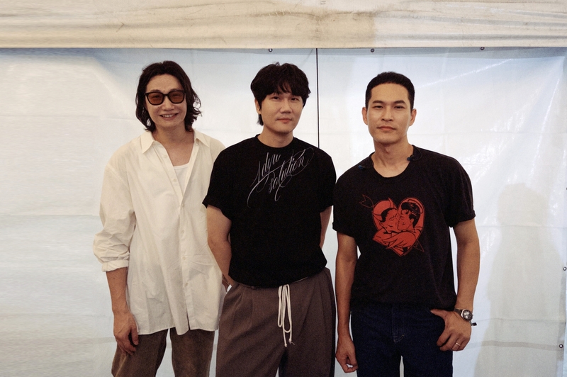 圖01：金曲樂團宇宙人新作接連飆出亮眼成績！〈沒有人像我一樣〉MV點閱衝破500萬。（相信音樂提供）.jpg