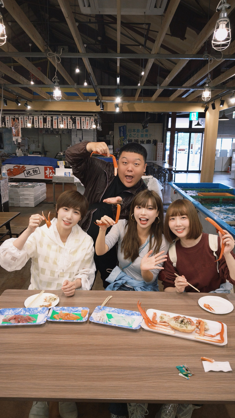 2小魏魏嘉瑩與百萬創作者那個女生 Kiki、一隻阿圓，以及豆比登遊鳥取.jpg