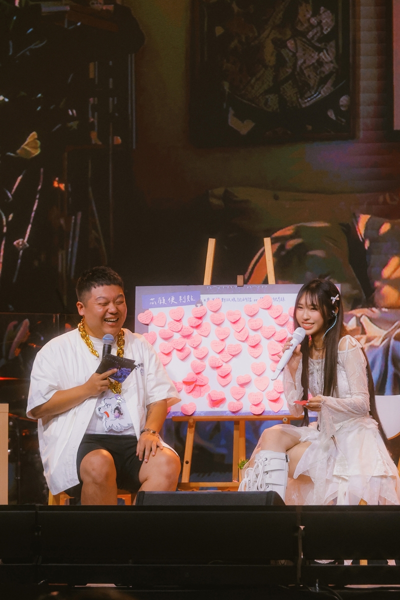 1016_劉芯妤 Roselyn_photo_002.jpg