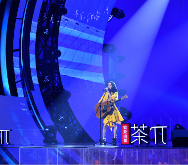 白安《我是唱作人》綜藝首秀開播，初登場獲全場第二佳績