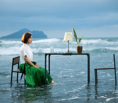 「愛到不要命」變「拼得不要命」丁噹敬業鐵娘子驚險上演「失明記」