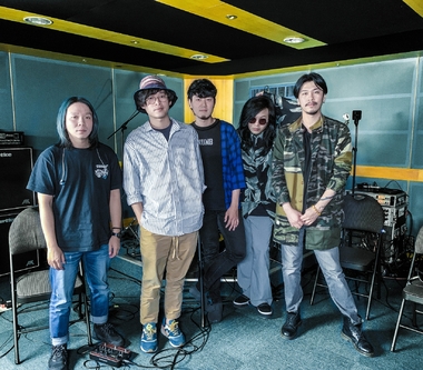 「防疫要做、身體要顧、音樂也要聽！」麋先生5/1連假3天整點居家歌唱直播 以歌聲溫暖人心