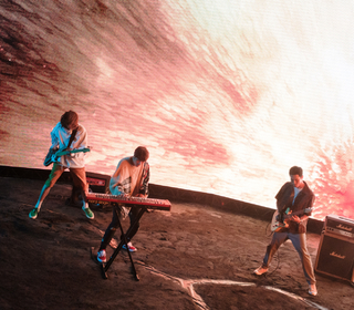 宇宙人首次登陸台北小巨蛋 同名主題曲〈你的宇宙〉MV狂做10版本！