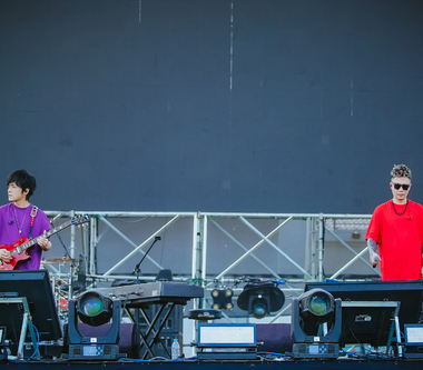 蕭秉治首登「簡單生活節」和五月天怪獸「大紅大紫」合體  劉若英舞台後捕捉雙帥