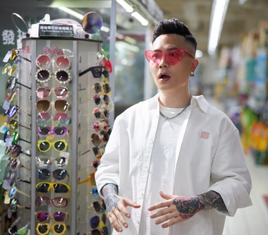 蕭秉治打造暢銷金曲受封「OST製造機」 〈怦然心動〉MV灑糖甜蜜首播