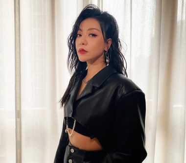 丁噹返場《乘風破浪的姐姐》成團夜  帥氣擊鼓解鎖新技能！