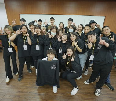 鼓鼓呂思緯前進萬能科大學生會 以過來人身份鼓勵學生朝目標前進！