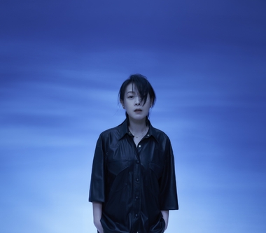 劉若英闊別六年全新專輯 從《為愛痴狂》到《各自安好》開啟「奶式情歌」新樂章！