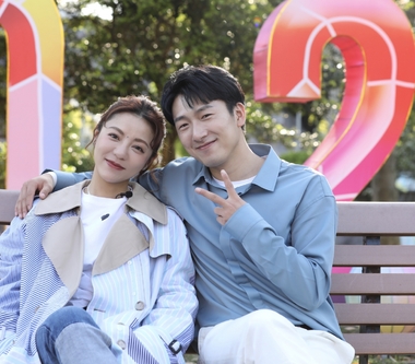 丁噹與「一日男友」浪漫約會慶生 許願在演唱會巡演、音樂劇《搭錯車》見歌迷！