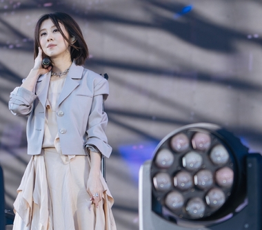 白安再登「麥田音樂節」開唱 低溫10度開唱〈最想見到你〉溫暖歌迷！