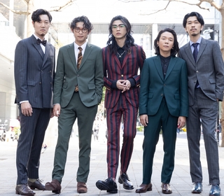 麋先生變身紳士大使「麋先紳」2022 GQ SuitWalk 首演新曲〈Mr. ME〉