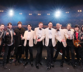 林志玲驚喜現「身」送禮 姐夫AKIRA率EXILE THE SECOND與五月天度過聖誕節