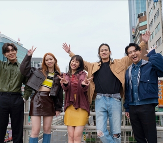 告五人新專輯《帶你飛》囊括6大冠軍 金馬獎女星王渝萱演失戀金曲〈一念之間〉MV