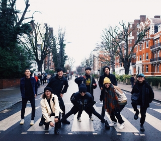 宇宙人、麋先生歐洲千人演唱會嗨唱　朝聖合影「艾比路」致敬傳奇樂團披頭四