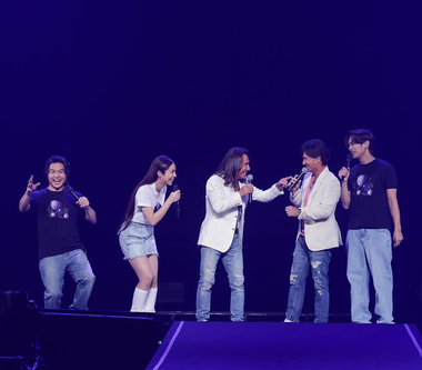 告五人高雄巨蛋第2天揪動力火車助攻！大勢樂團、搖滾天團再相遇