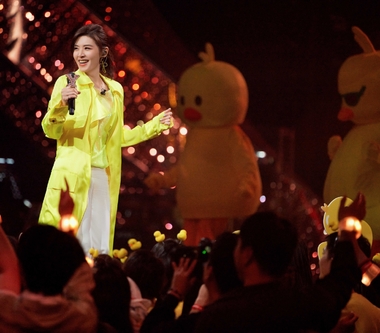 蘇慧倫和Amber劉逸雲組「溫柔爆炸」精彩演繹「鴨子」、「溫柔」為經典注入新生命