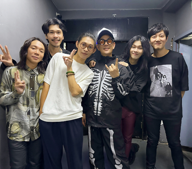 金曲樂團麋先生《都是浪漫害的》巡迴演唱會正式開跑　任賢齊驚喜現身加碼合唱