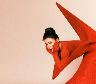 丁噹睽違5年審心專輯《日與夜，跟自己說晚安》3/15強勢回歸 新曲接連陸續霸佔冠軍！