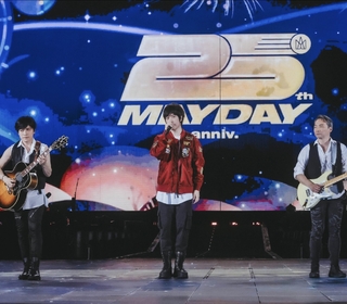 五月天《回到那一天》25週年巡迴深圳場 歌迷開了三天的車圓夢看演唱會