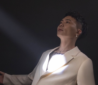 「破億神曲製造機」蕭秉治睽違10年再攻蛋 《活著Alive》8/25 拓元全面開賣